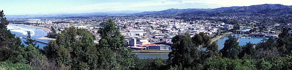 Panoramic View from Kaiti Hill Lookout